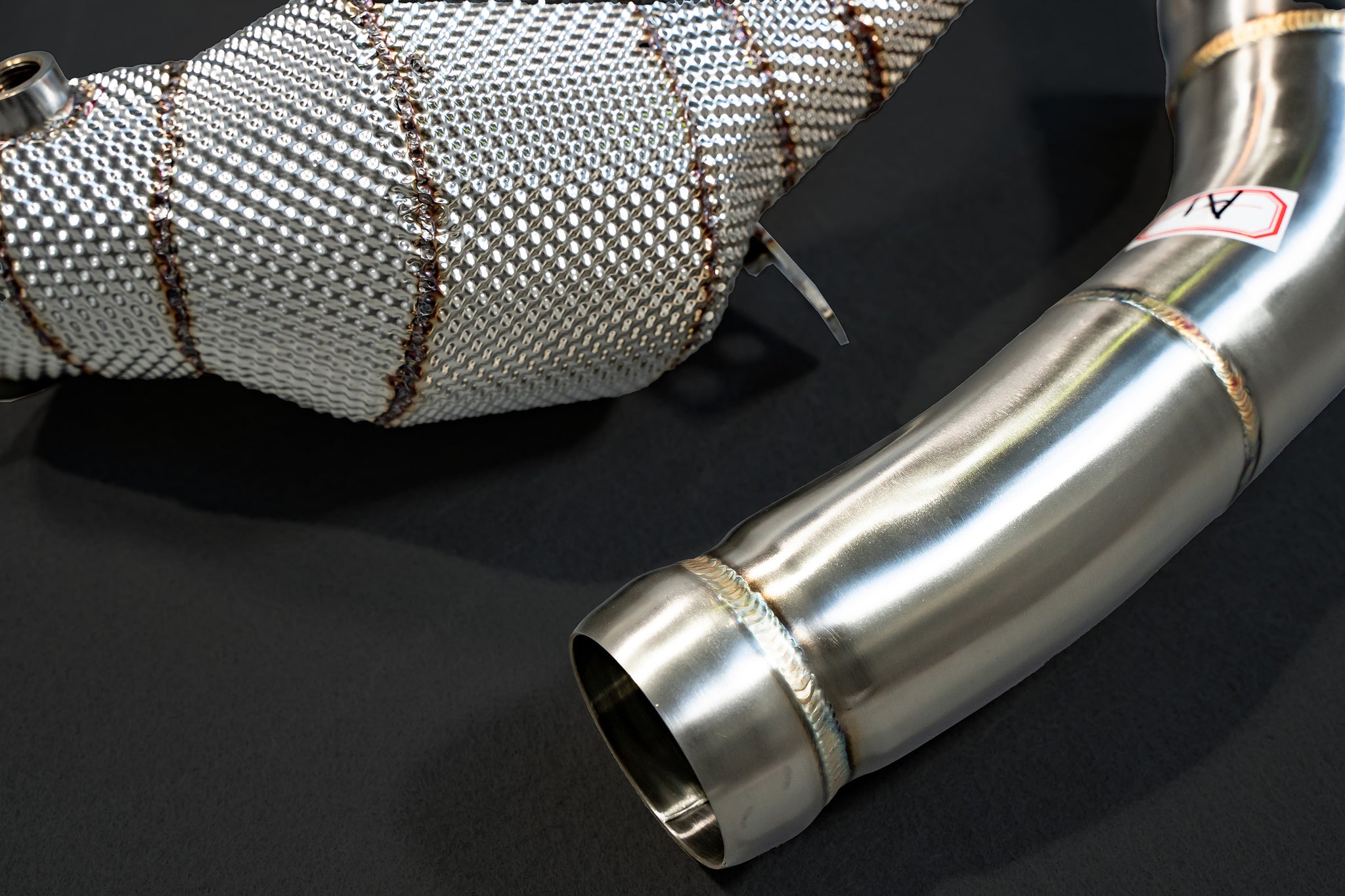 SMN Downpipes mit 200 Zellen Sport Katalysatoren für Mercedes AMG C63(s) M177 W205/C205/S205